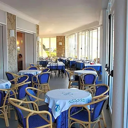Excelsior Hotel 3*