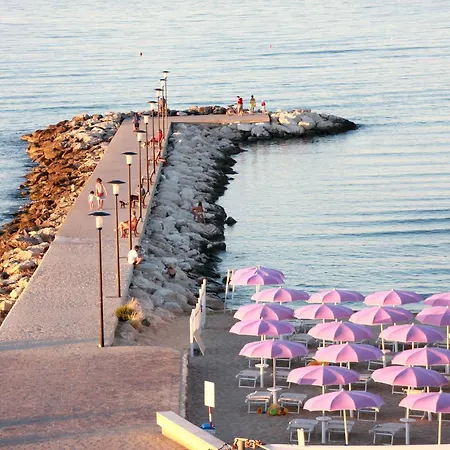 فندق Excelsior